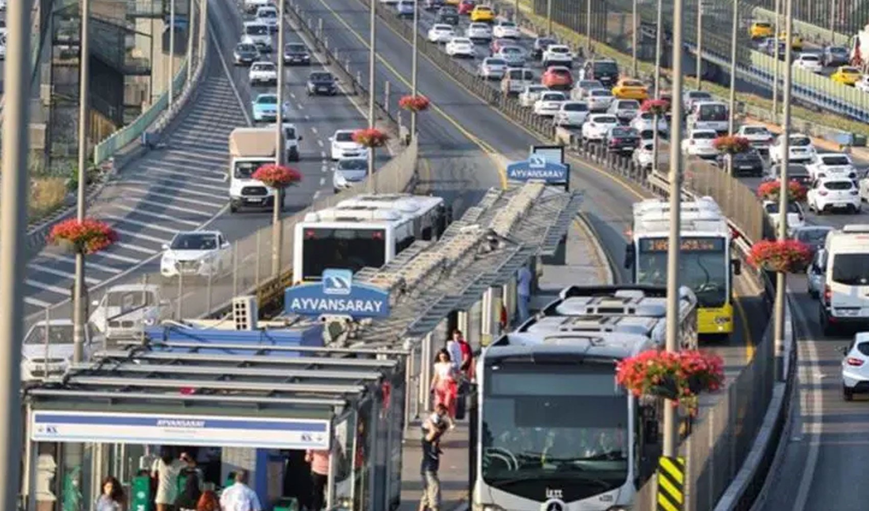 İstanbul'daki trafik kazaları sonrası hız sınırına düzenleme