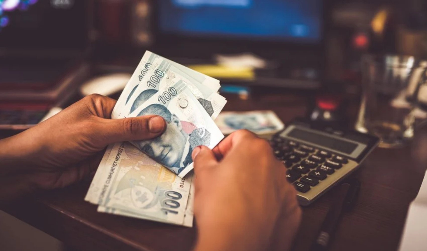 İşsizlik maaşı alanlara 'Yurt Dışı' şoku