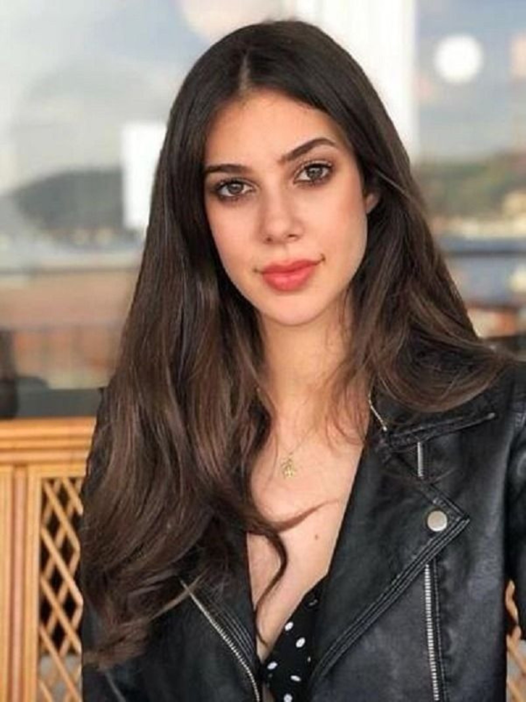 Yalıdaki uyuşturucu partilerinde 'beyaz ve pembe toz' ayrıntısı: Temizlikçiden itiraf geldi, partiye katılan isimleri teker teker saydı