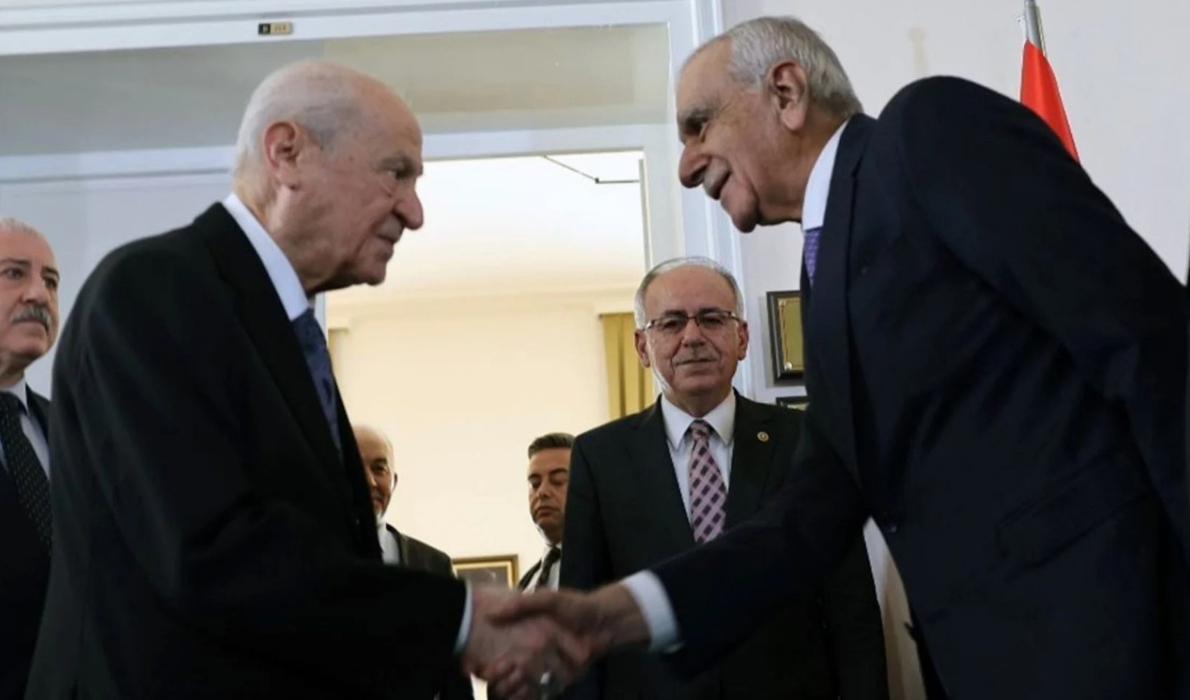 Ahmet Türk, Devlet Bahçeli ile olan görüşmesini anlattı: O diziye atıf yapmış