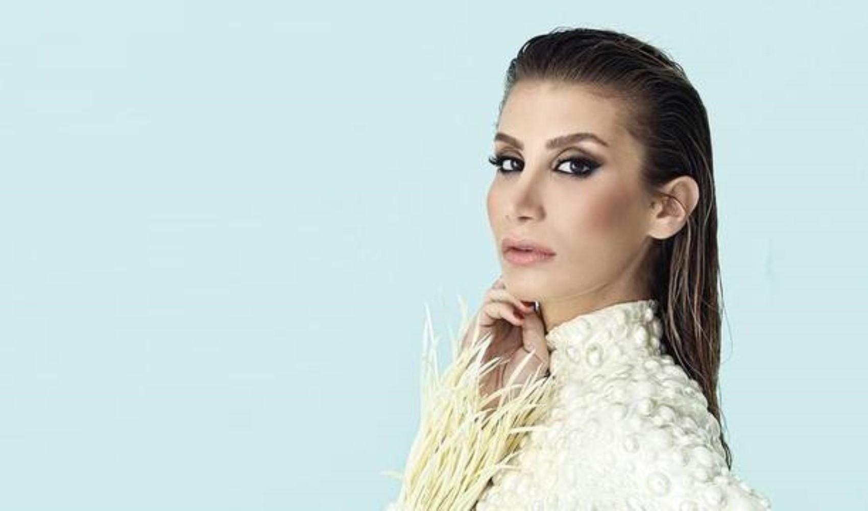 İrem Derici paylaştı: İrem 2026’nın içinden geçecek