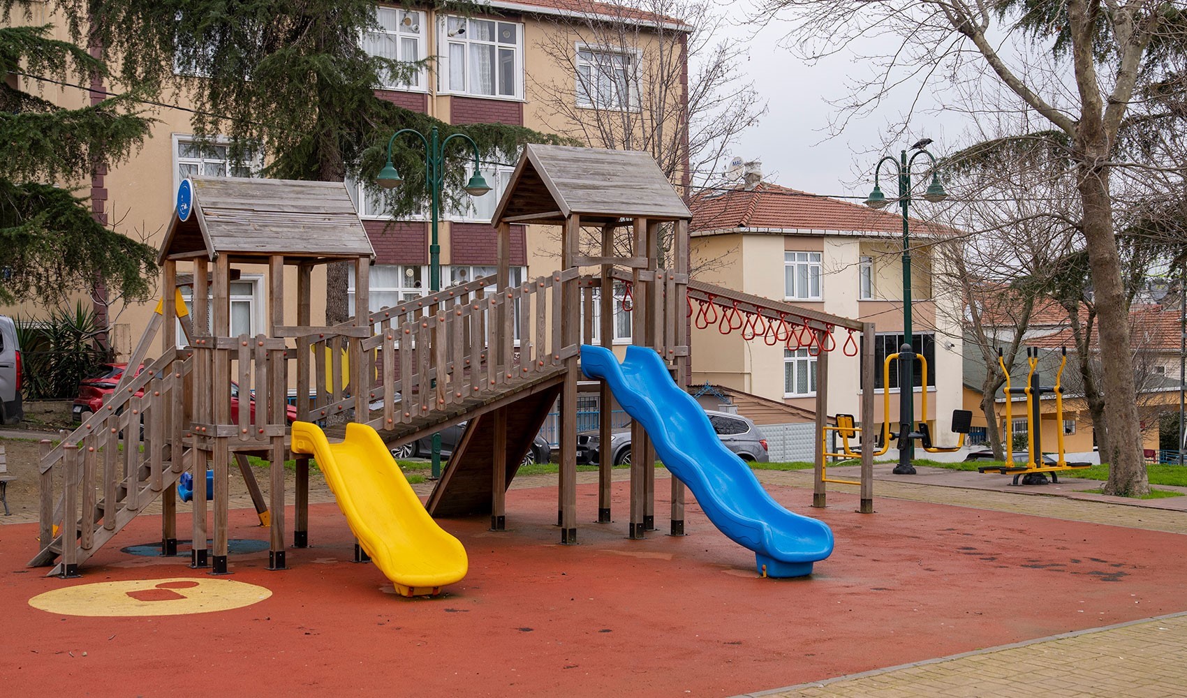 Hilmi Türkmen'in sattığı Alzambak Parkı konut arazisi olarak yeniden satışta