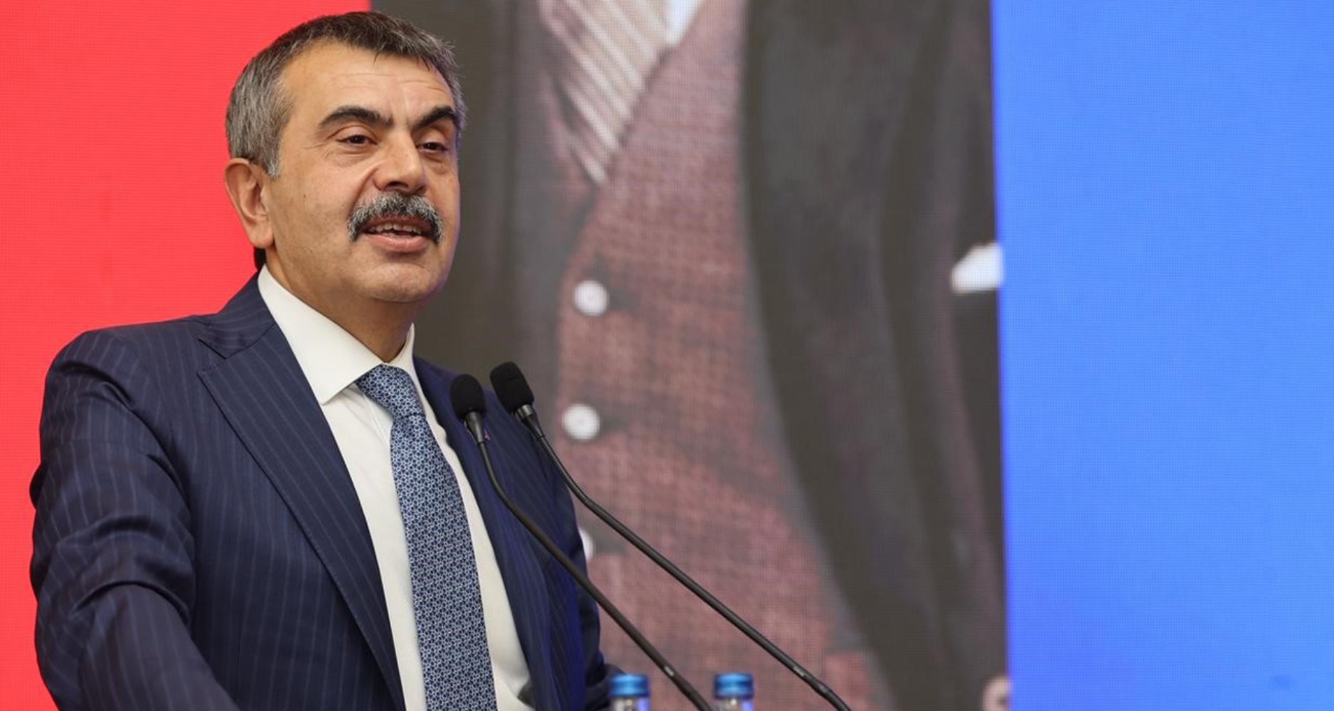 Kulisler hareketli, ikinci kabine değişiminin eli kulağında: Çok tartışılan o bakan da değişebilir!