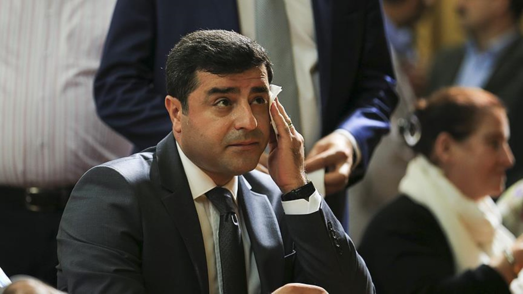 Bahçeli'nin 'Demirtaş yuvasına dönsün' çıkışı sonrası MHP'den ilk yorum: Demirtaş tahliye mi oluyor?