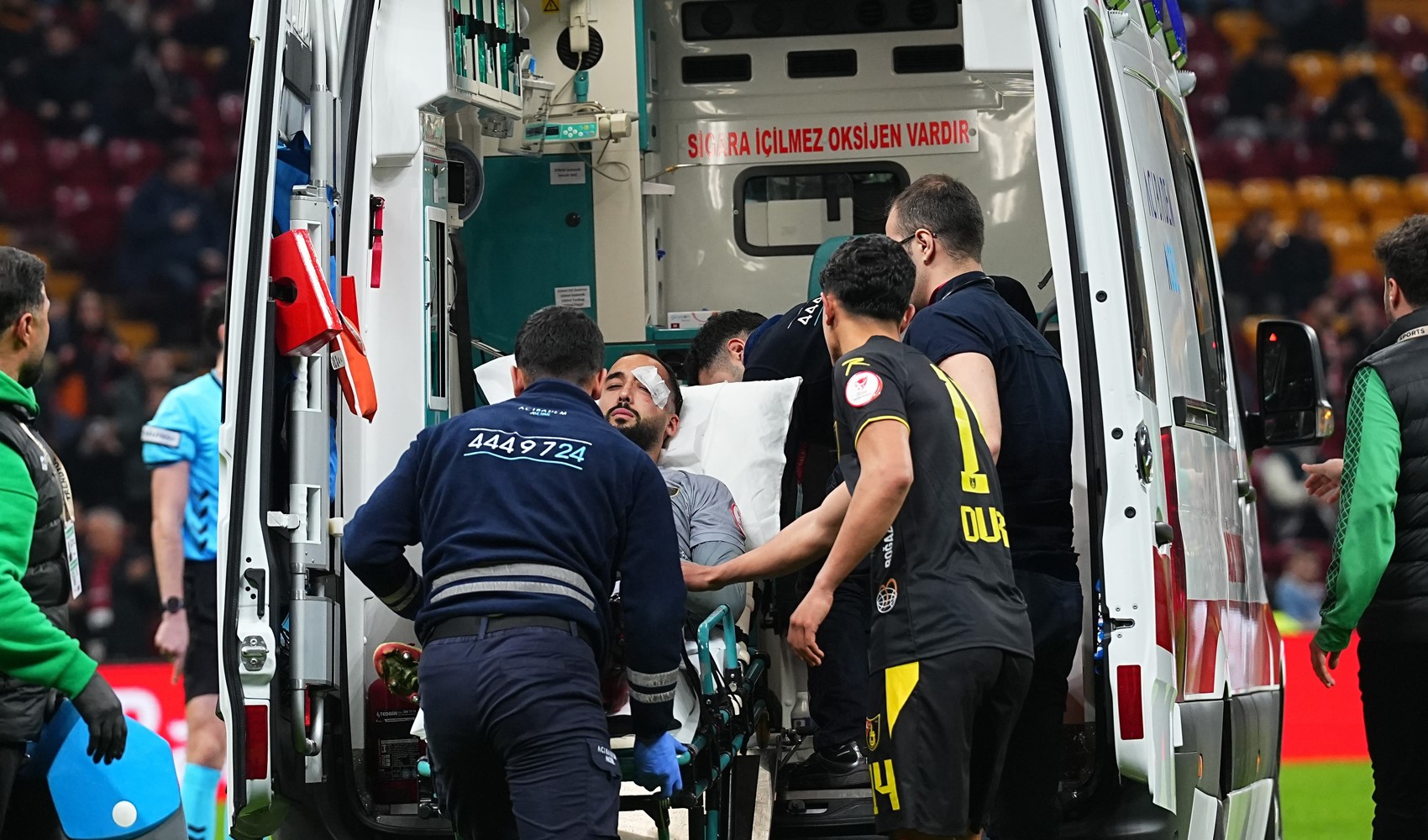 Ahmed Kutucu ile İsa Doğan kafa kafaya çarpıştı