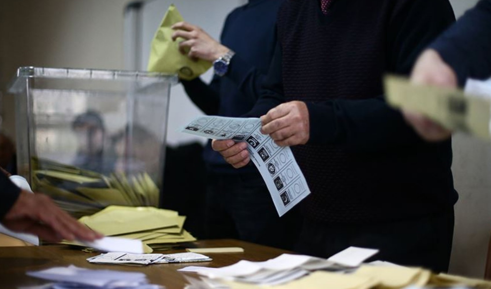 'Hangi partiye asla oy vermezsiniz' anketinde çarpıcı tablo