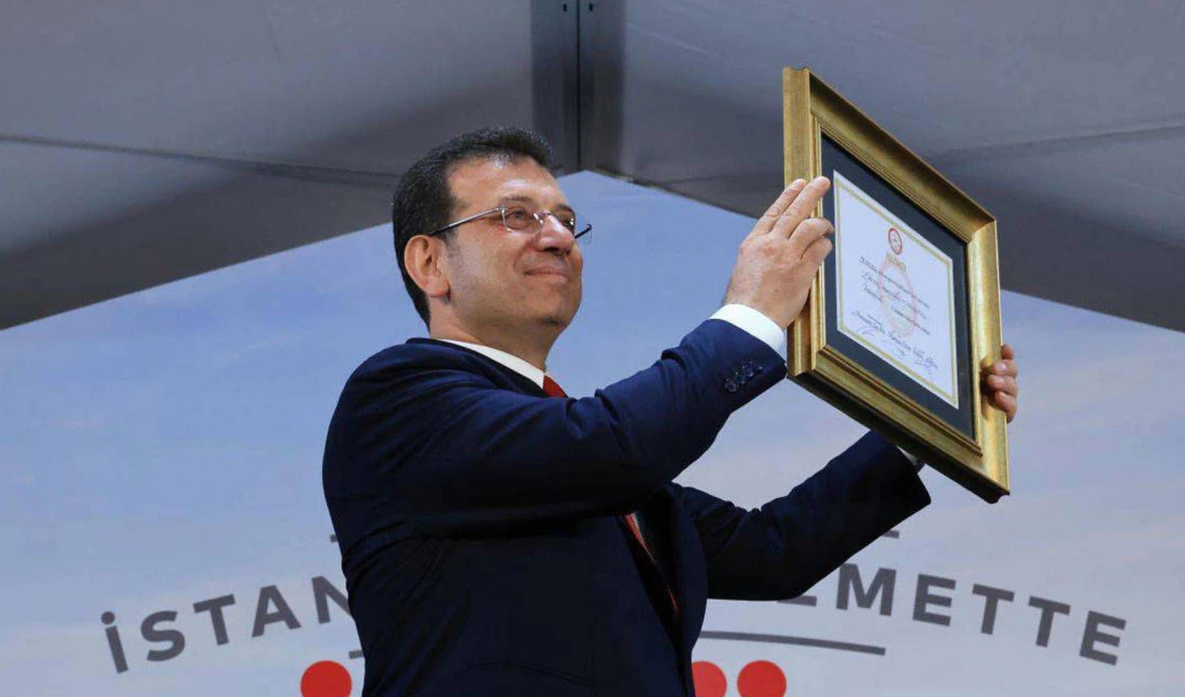 Diploma tartışmasına noktayı koydu: '35 yıl sonra diploma geri alınamaz'