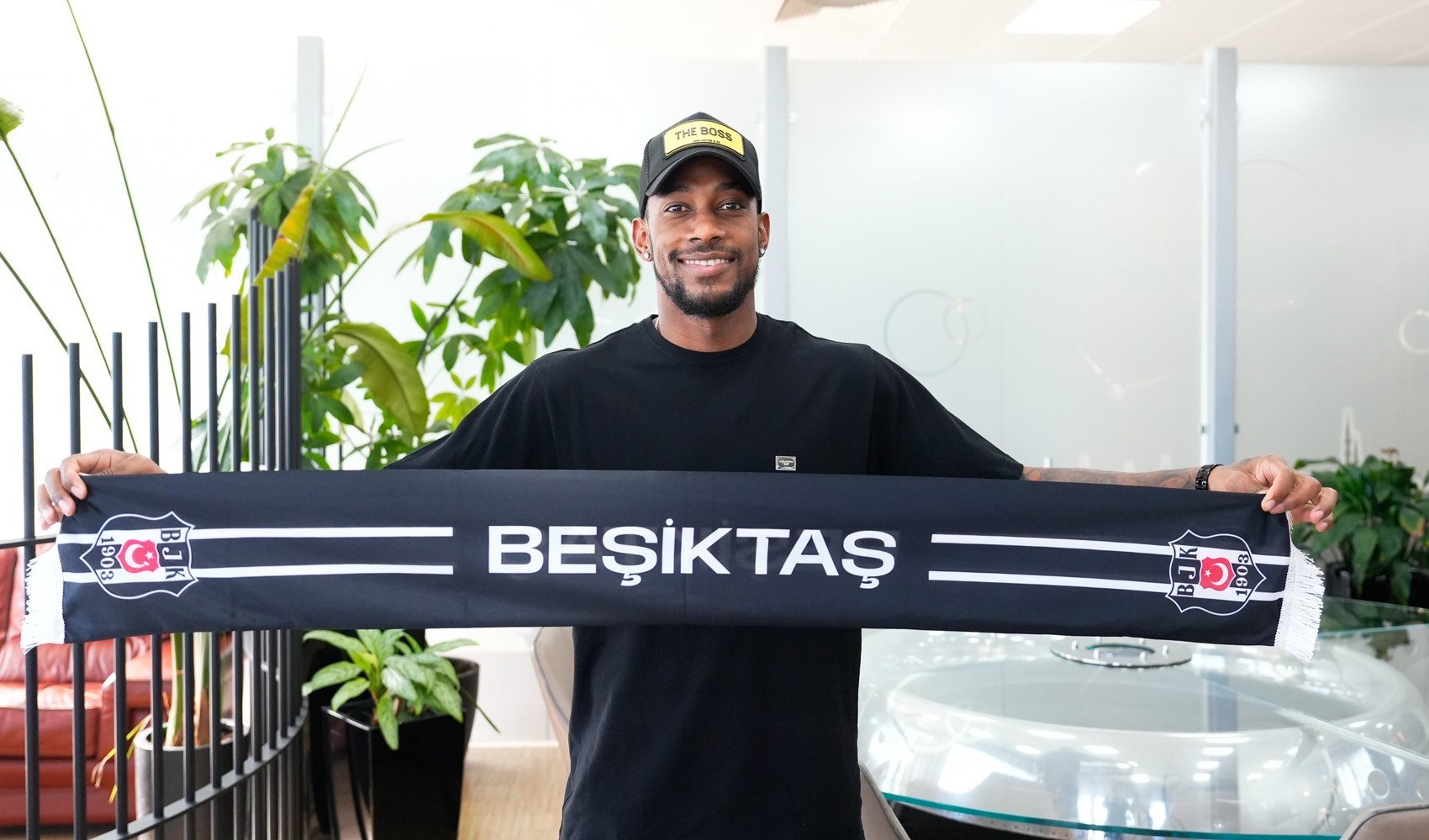 Amir Murillo, Beşiktaş'ın ilk Panamalı futbolcusu oldu