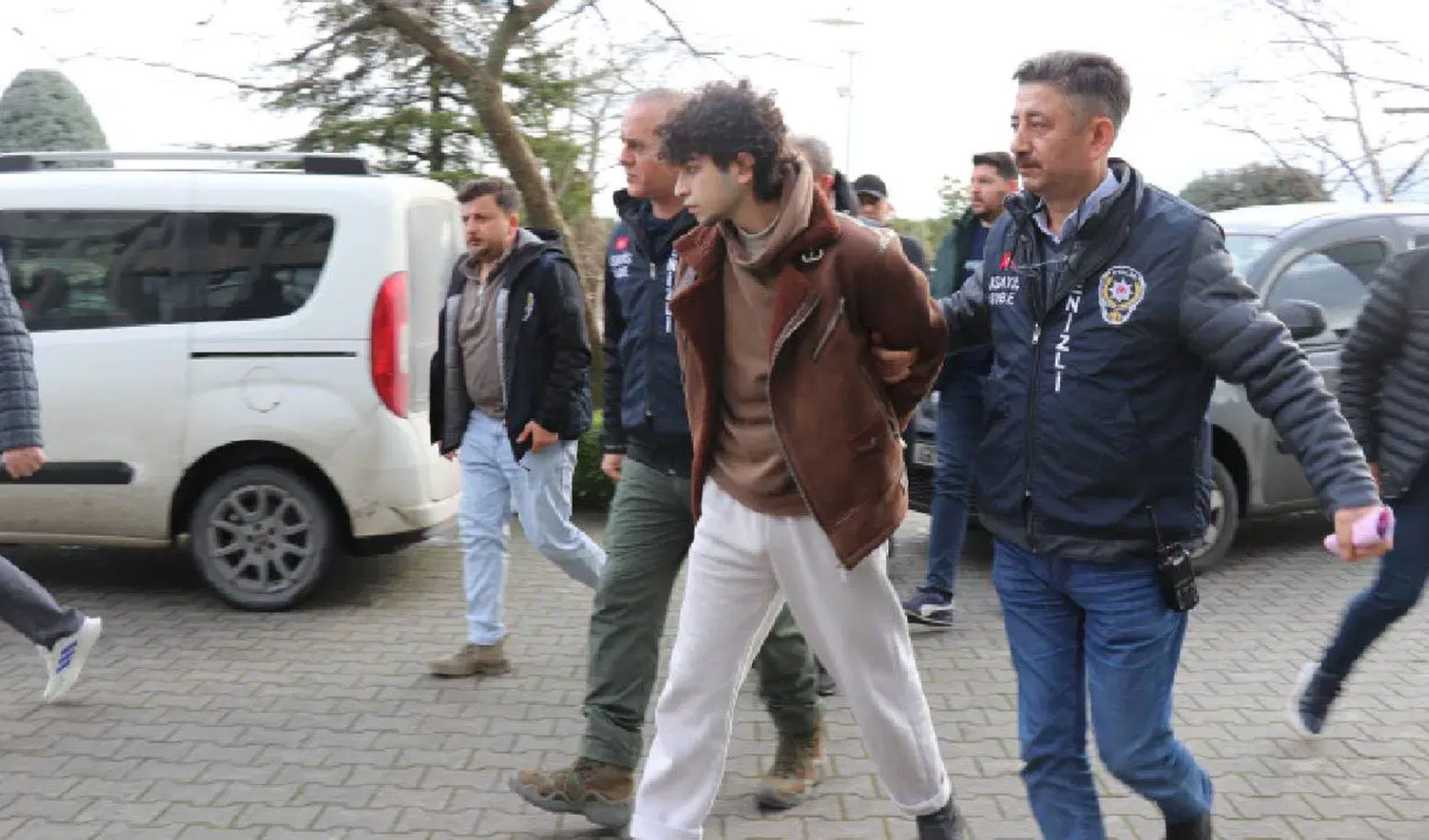 Cezaevinden yeni çıktı, dehşet saçtı