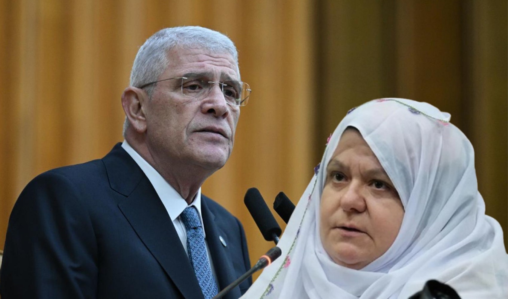 İYİ Parti lideri Dervişoğlu'ndan kıyafeti hedef alınan vekile telefon