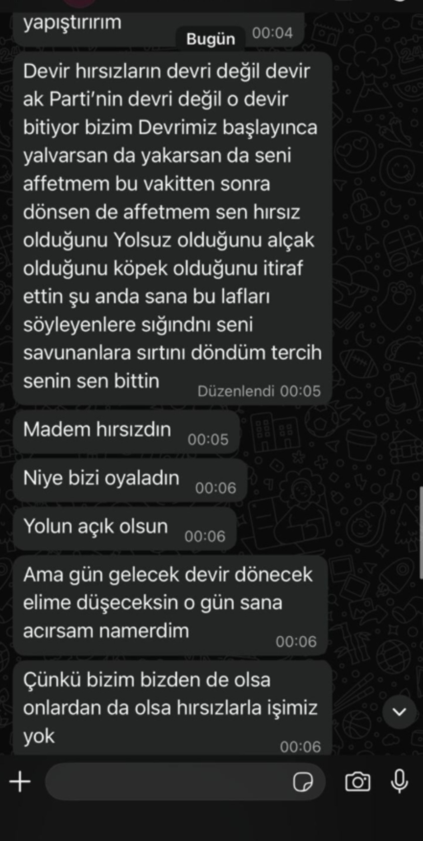 Özgür Özel'in Mesut Özarslan'a gönderdiği mesajların ekran görüntüleri ortaya çıktı! Suç duyurusunda bulunacak