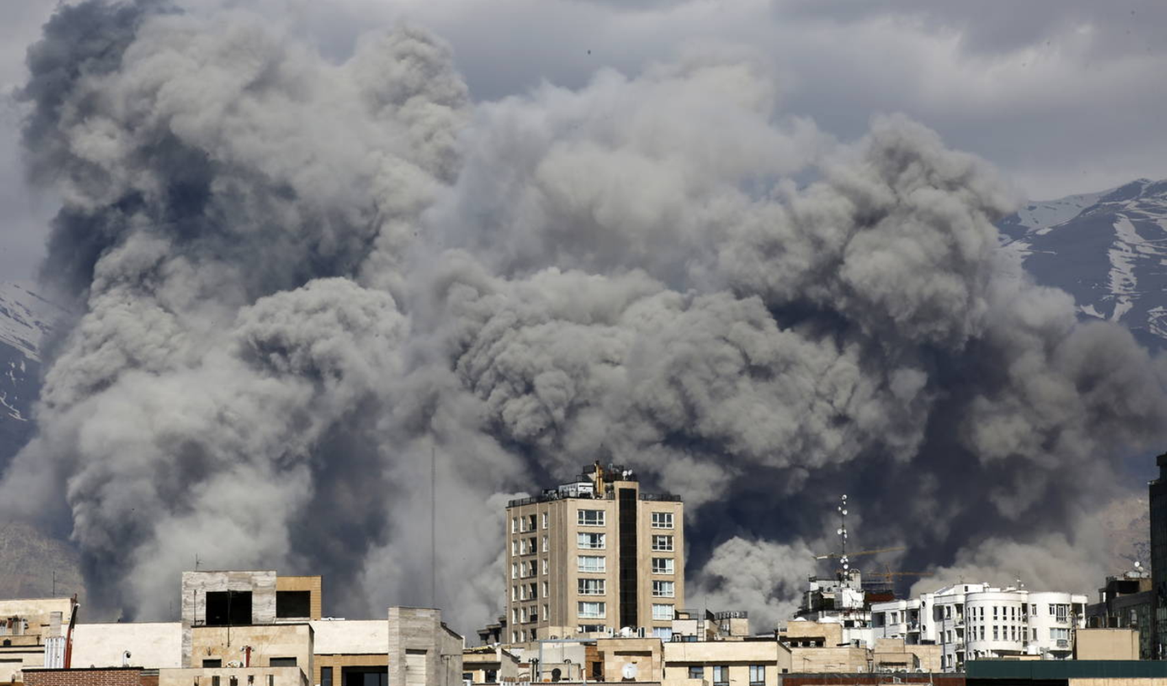 İran’da düzenlenen bombalı saldırıda 22 kişi yaşamını yitirdi
