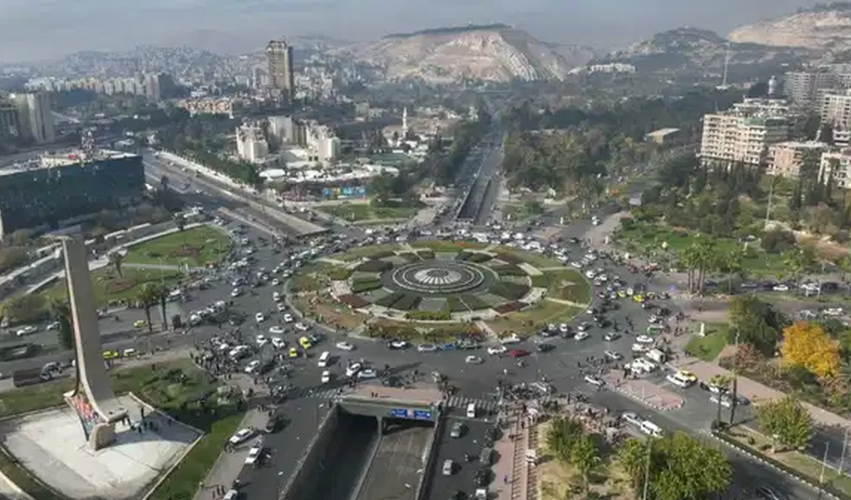 Şam şehir merkezinde silah sesleri: Suikast iddiaları