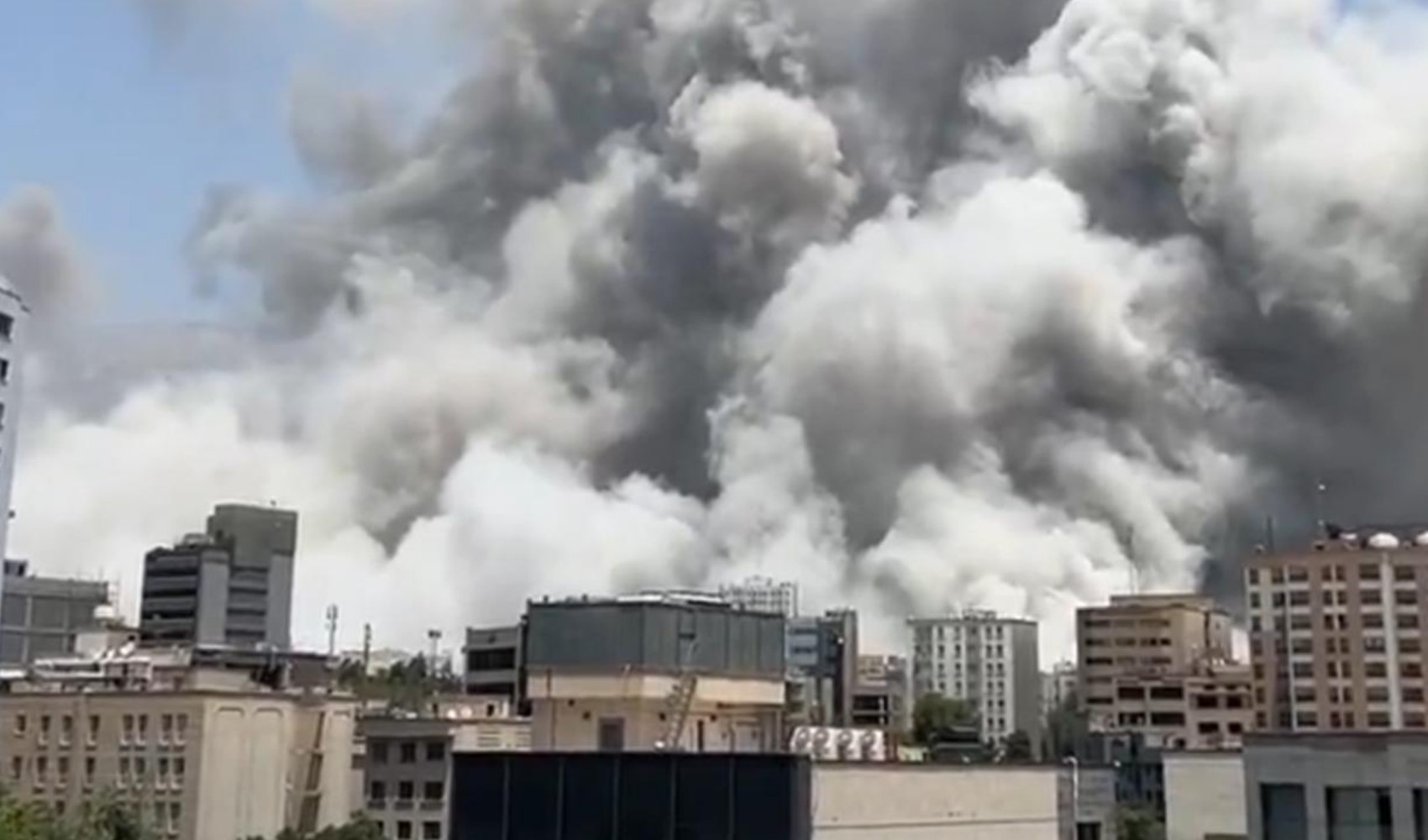 Ultim'ora... Nuova ondata di attacchi da Israele a Teheran