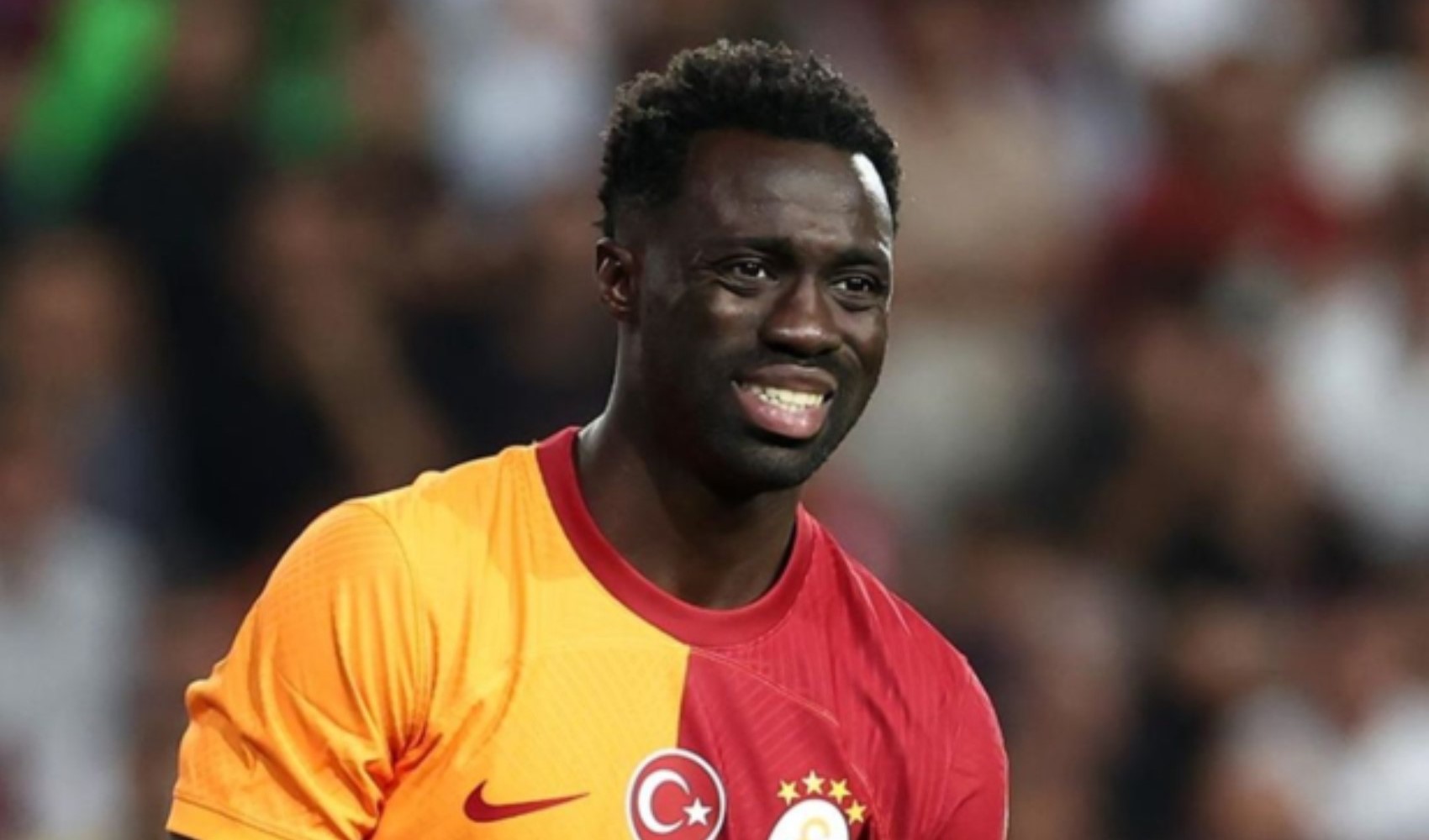 Galatasaray’a kötü haber: Davinson Liverpool rövanşında yok
