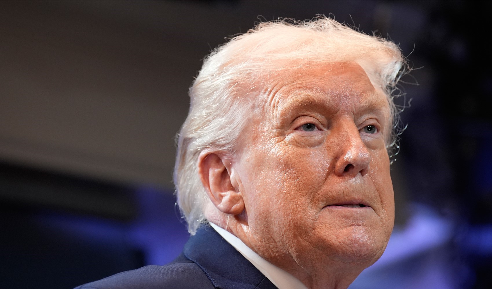 Trump: 10 adet mayın döşeme botunu veya gemisini imha ettik