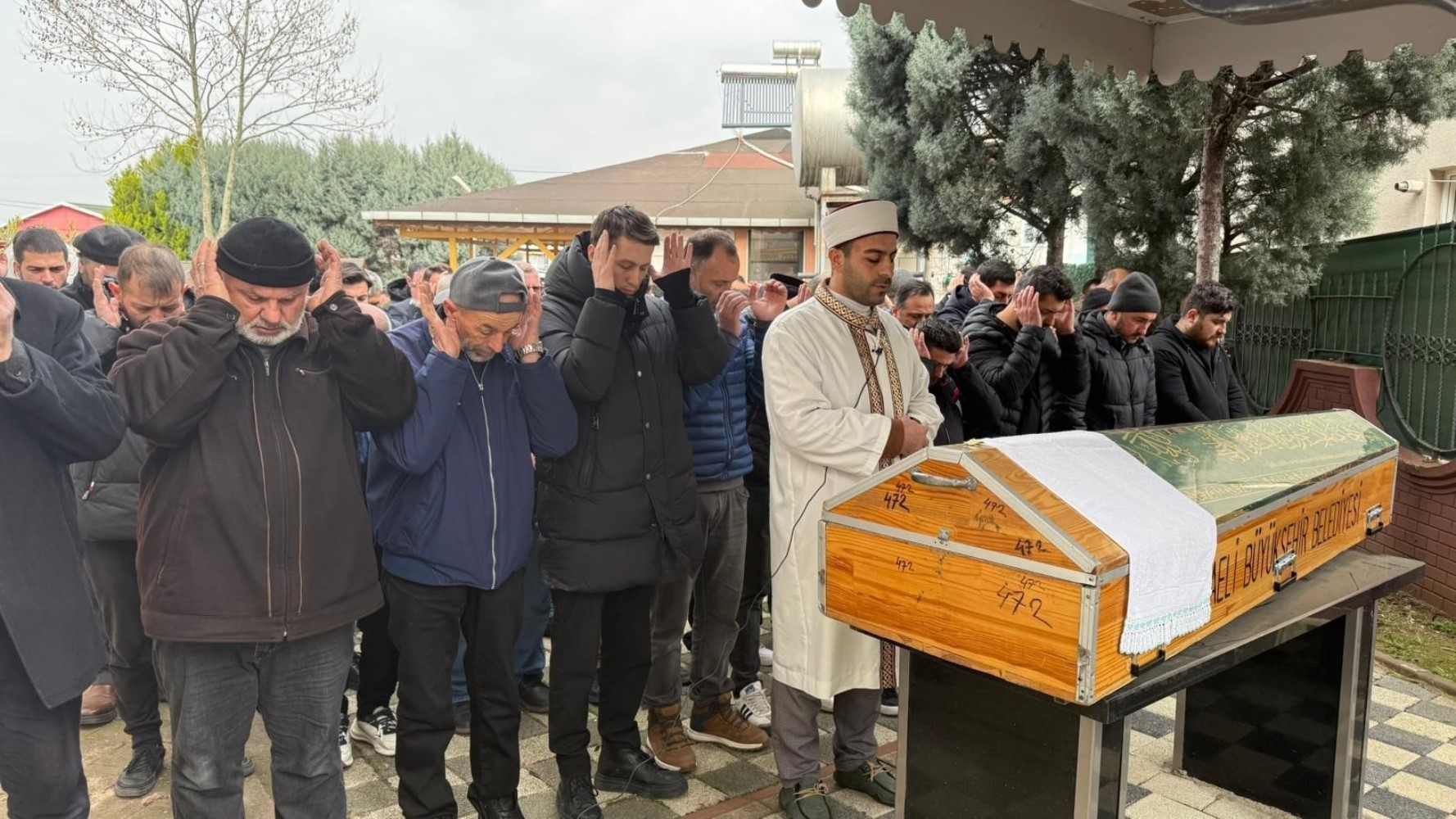 Kendisine istismarda bulunduğunu iddia ettiği şahsı öldüren kadın tutuklandı