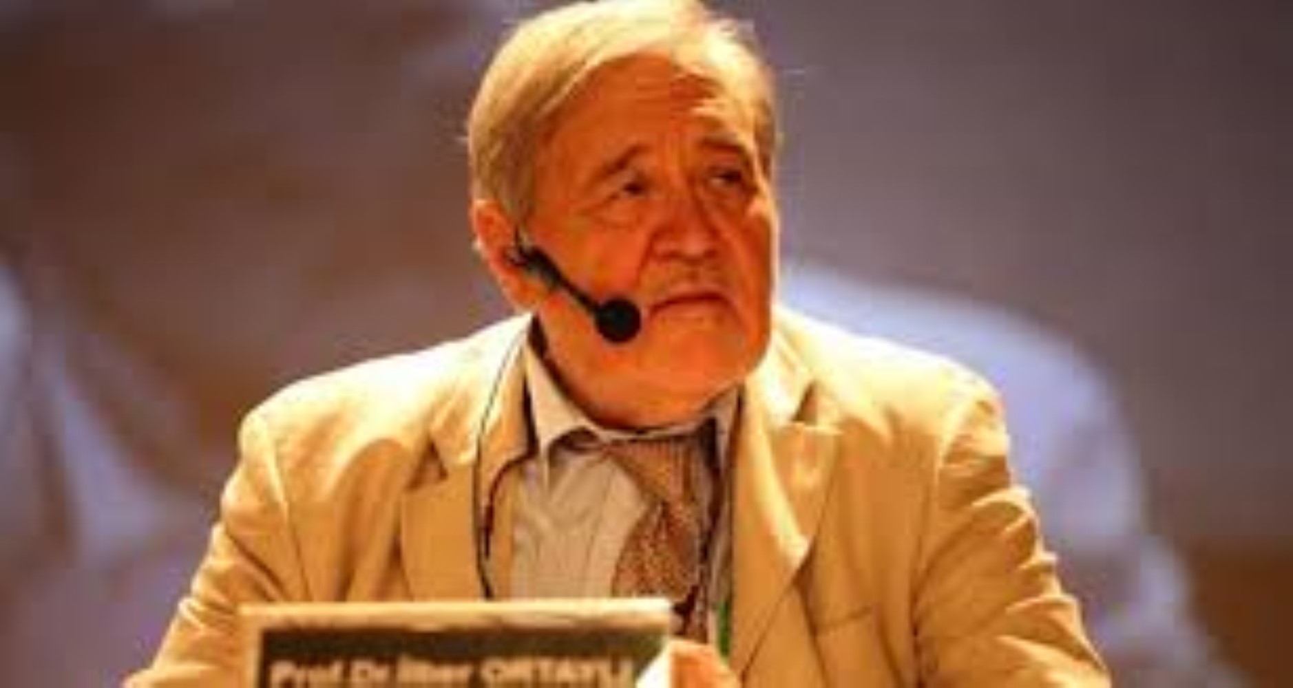 İlber Ortaylı'nın sağlık durumuyla ilgili yeni açıklama: Entübe edildi