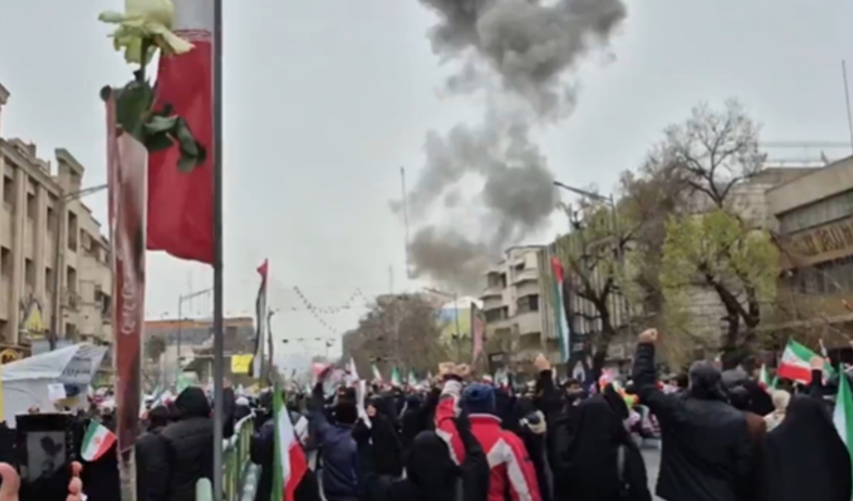 Tahran’da Kudüs mitingi sırasında patlama