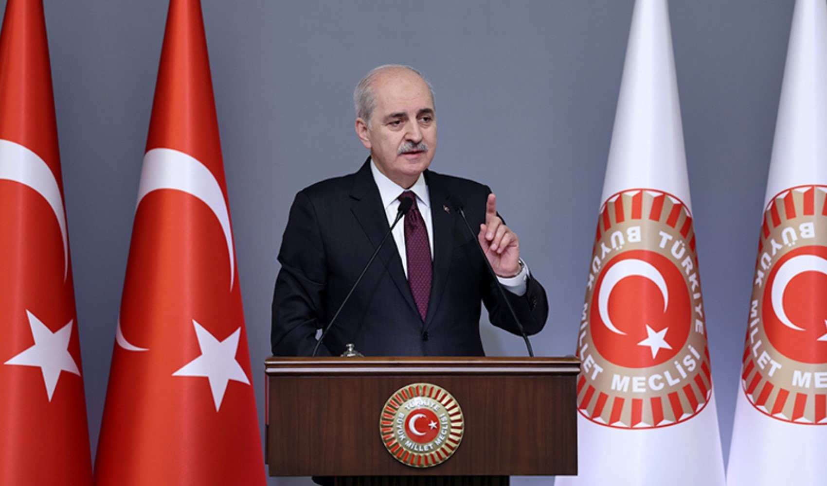 Numan Kurtulmuş'tan açılım sürecine ilişkin 'Sivil siyaset duvarın altında kalır' çıkışı! Dikkat çeken 'umut hakkı' açıklaması....