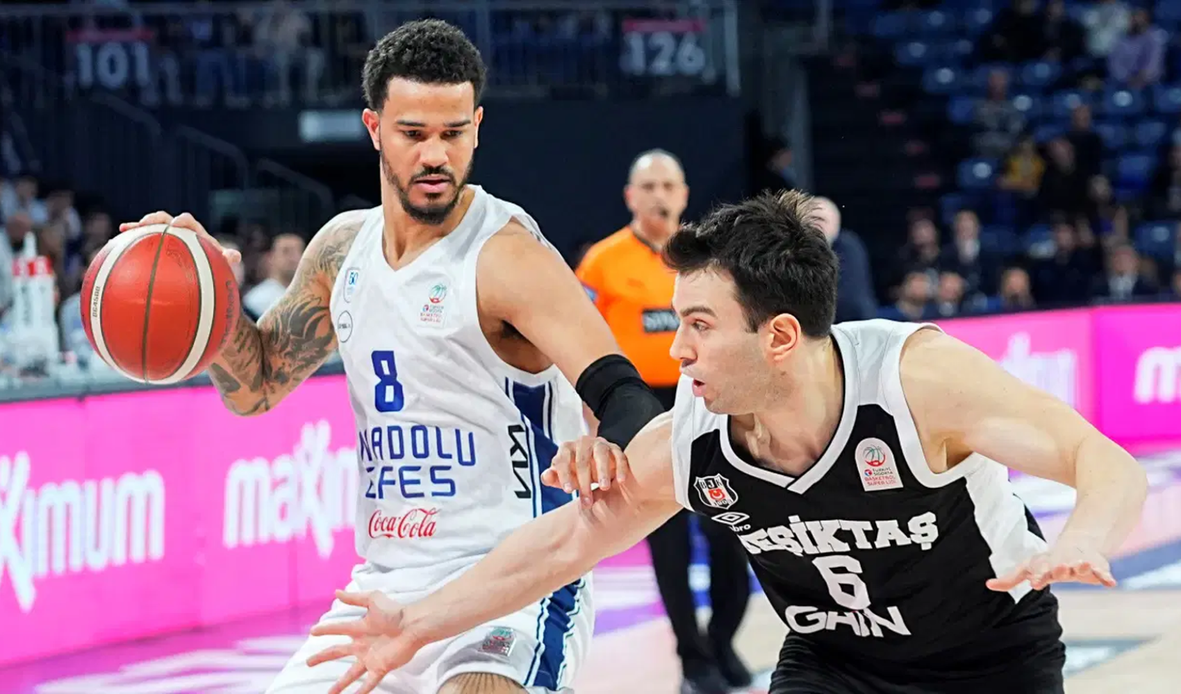 Anadolu Efes, Beşiktaş karşısında ikinci yarıda açıldı