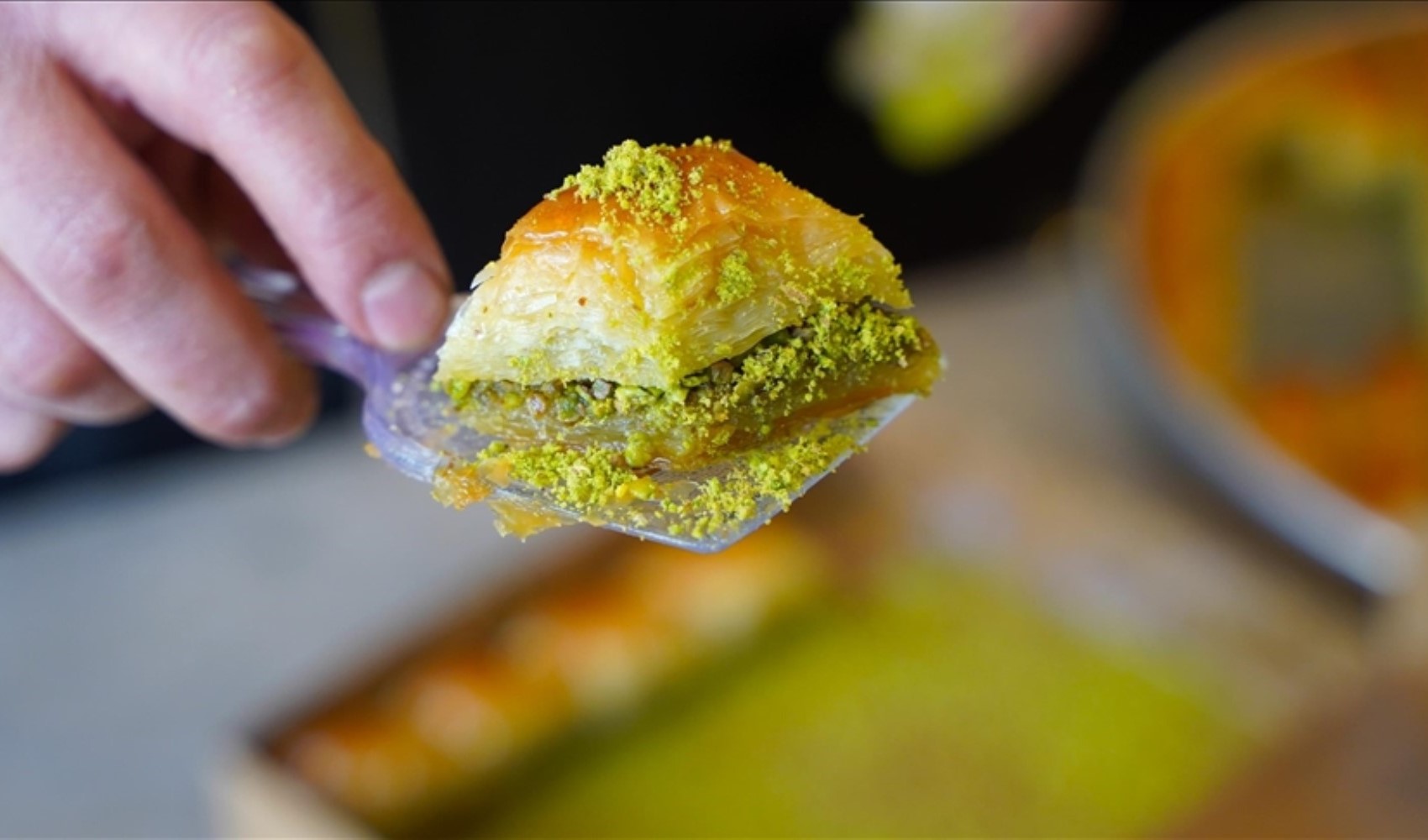 Türkiye’nin ünlü baklava markası satışa çıkıyor