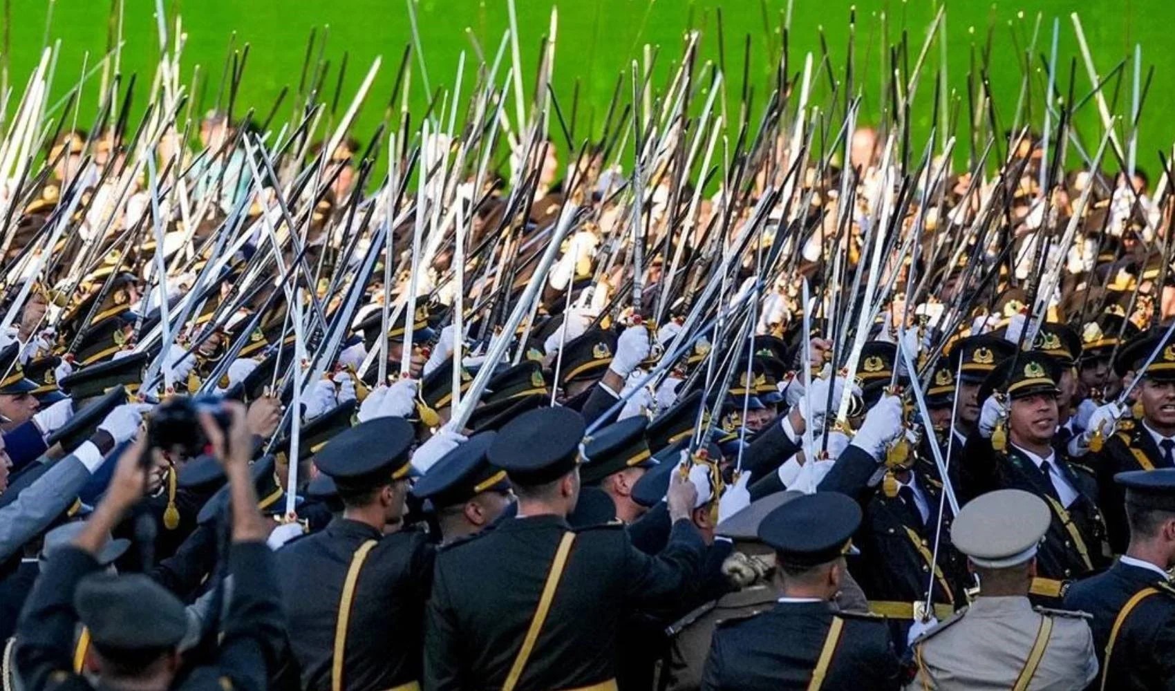 Teğmenler ile ilgili flaş gelişme: Ebru Eroğlu geri mi dönüyor?