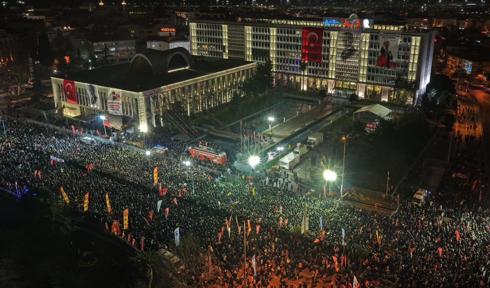 Saraçhane’de gözaltı: ‘Hiç kimse avukatsız değildir’