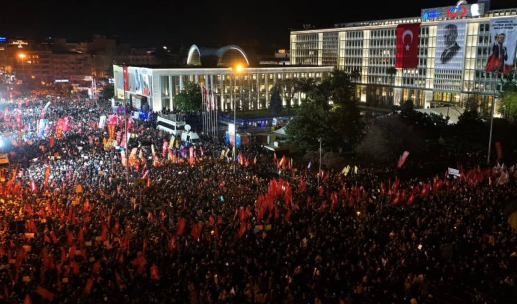 Saraçhane'de yaşanan gözaltılarda tehdit iddiası