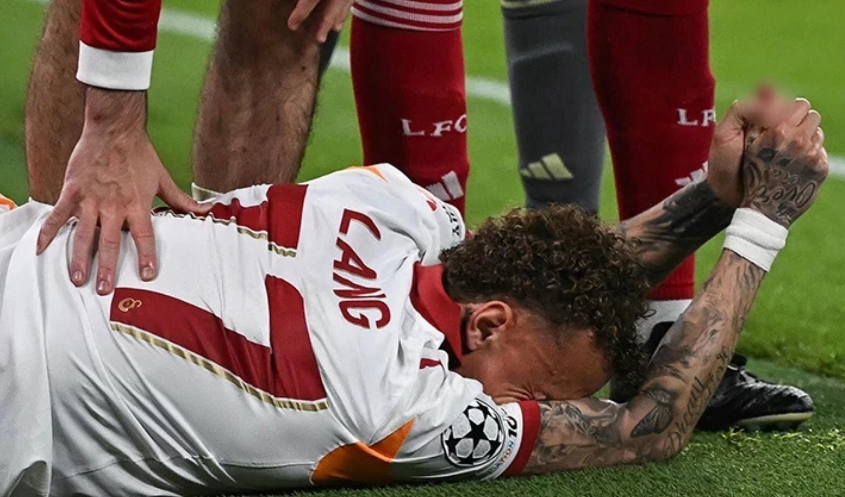 Sakatlığı süren Noa Lang'a milli takımdan davet