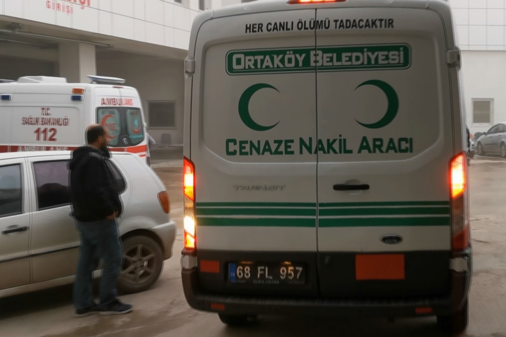 Eşini babasının mezarı başında öldürdü, baldızını ağır yaraladı: Boşanma aşamasındaydı