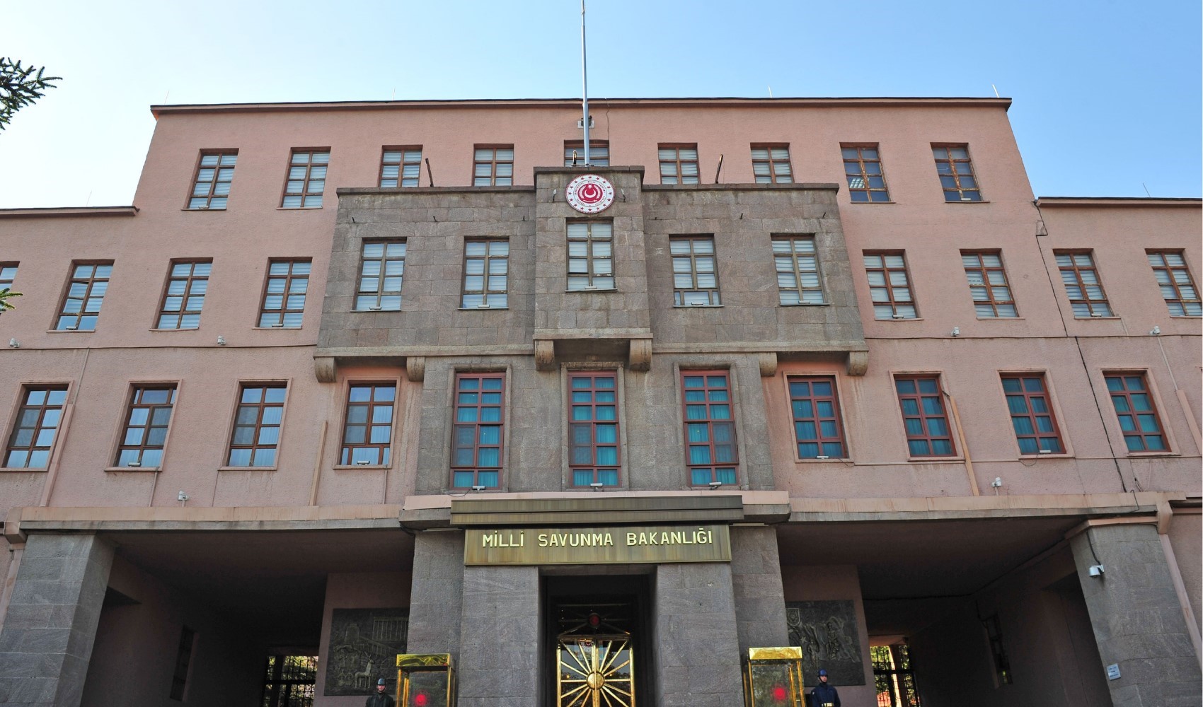 MSB: Ağrı'da 1 asker şehit oldu