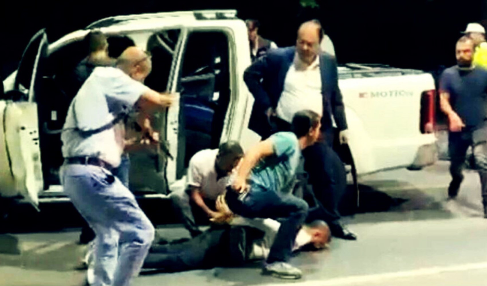 İsmail Arı ve polisiye roman gibi iddianame