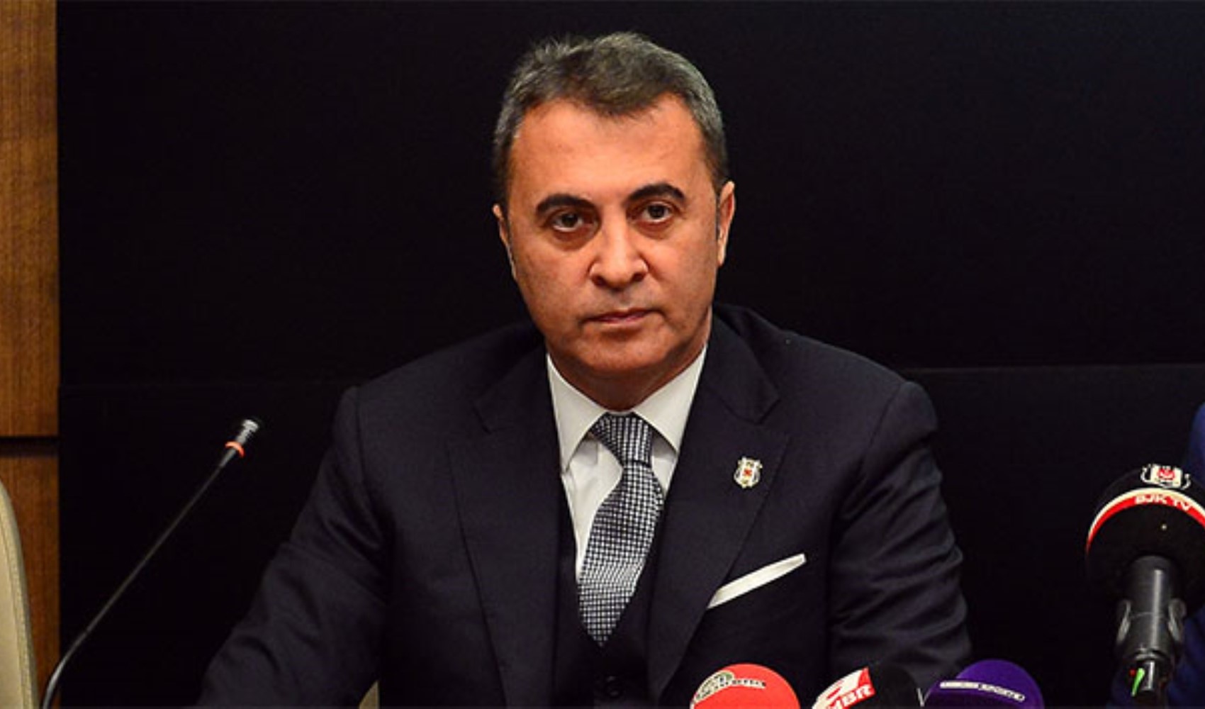 Beşiktaş eski başkanı Fikret Orman uyuşturucu soruşturması kapsamında gözaltına alındı