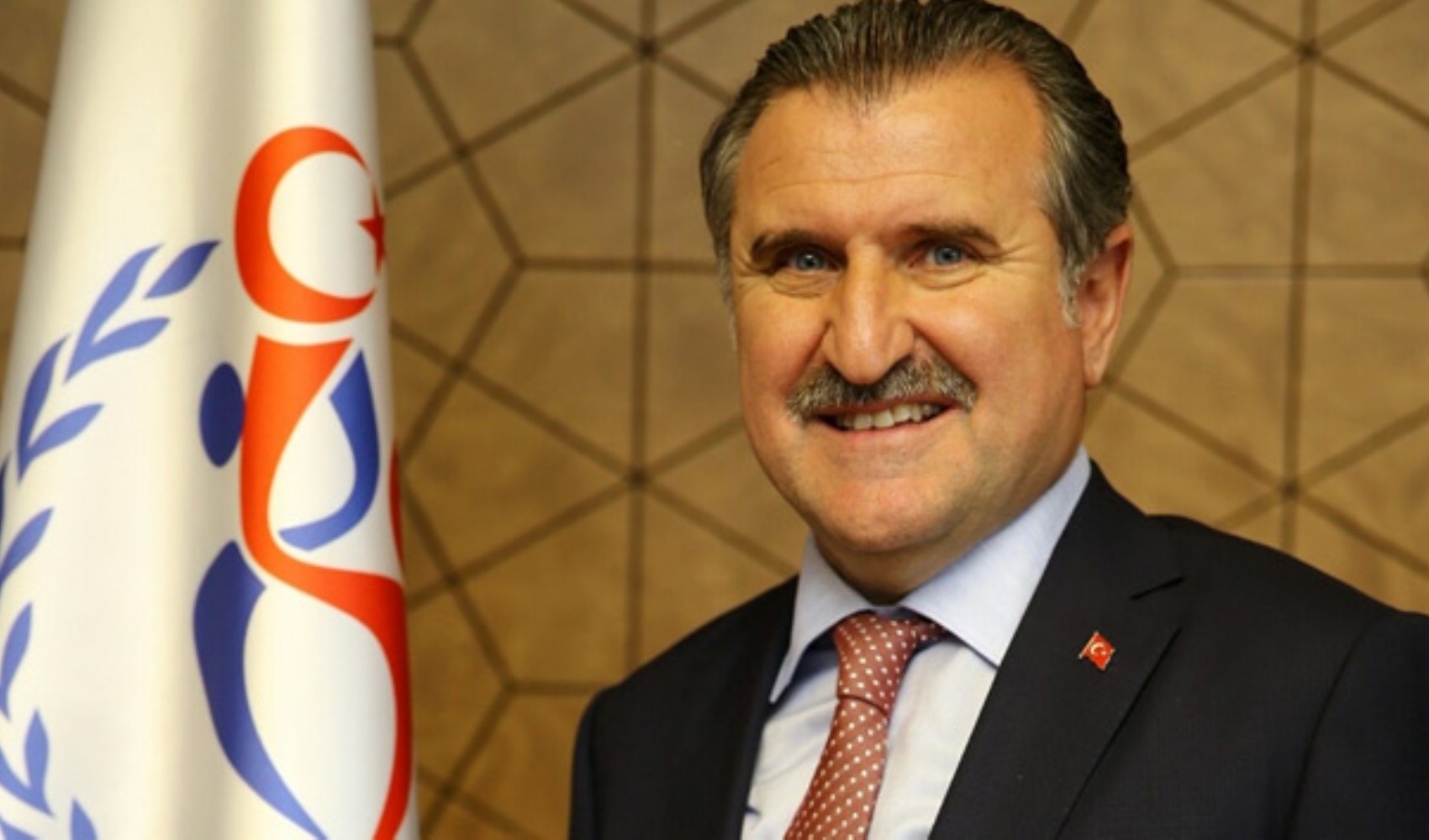 Bakan Bak, Dünya Kupası için tarih verdi: İnşallah 24 yıl sonra