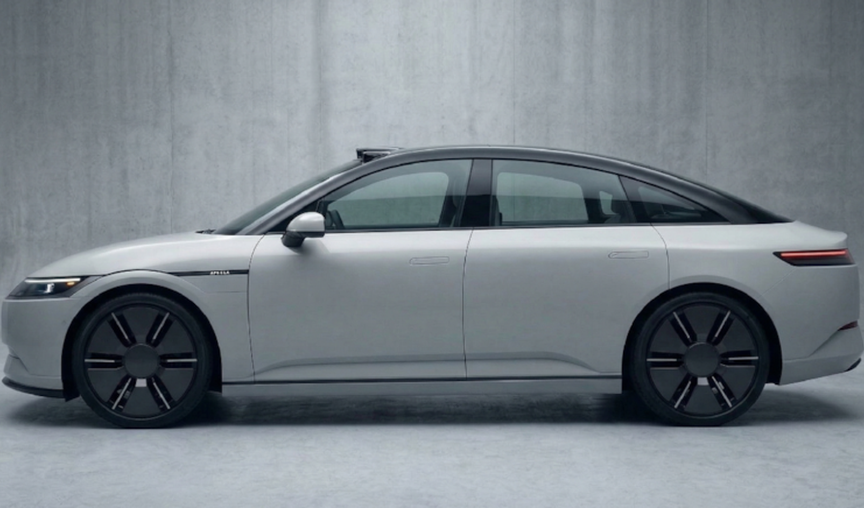 Dünyaca ünlü iki markanın geliştirdiği elektrikli otomobil projesi durduruldu