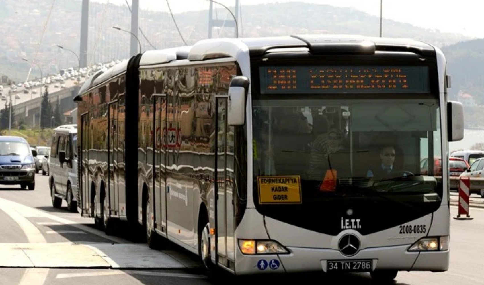 İki meslek grubuna toplu ulaşım ücretsiz