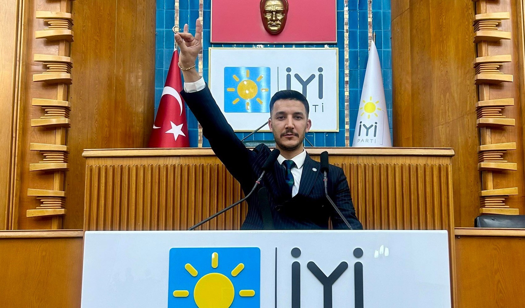 İYİ Partili başkan istifa etti