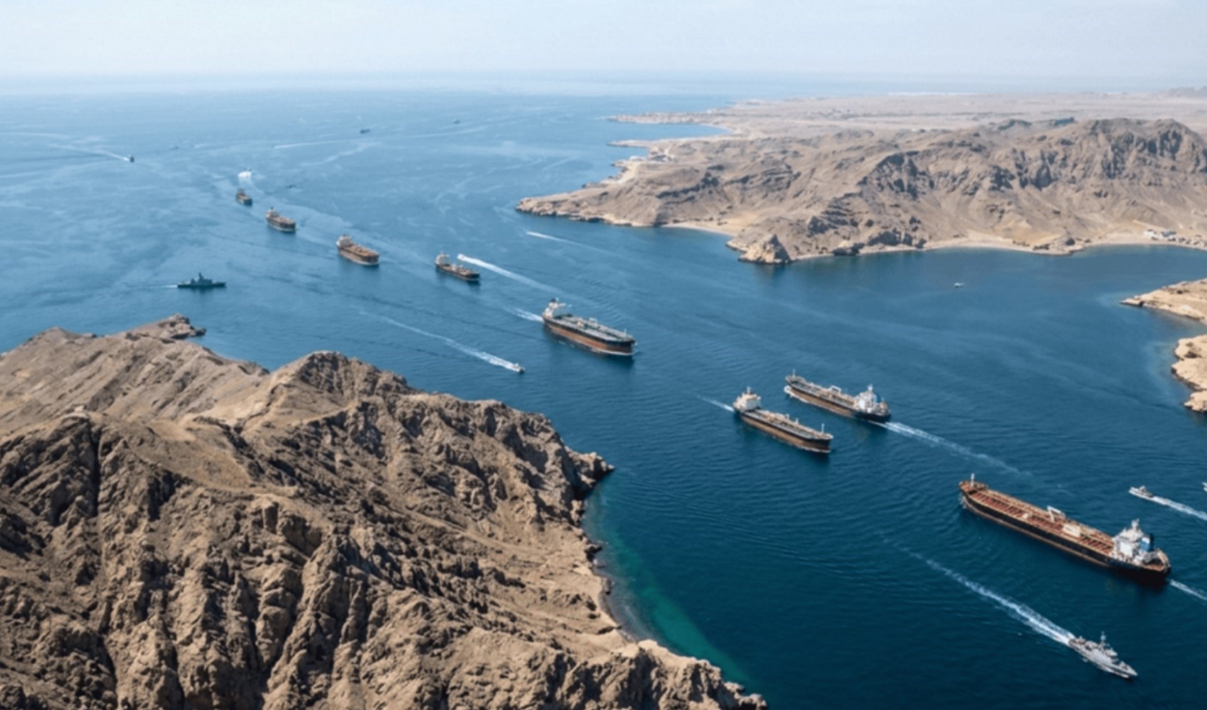 İran'dan Pakistan'a Hürmüz Boğazı izni