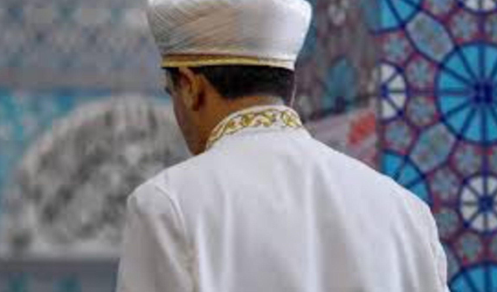 Balık tutarken çaya düşen imam hayatını kaybetti