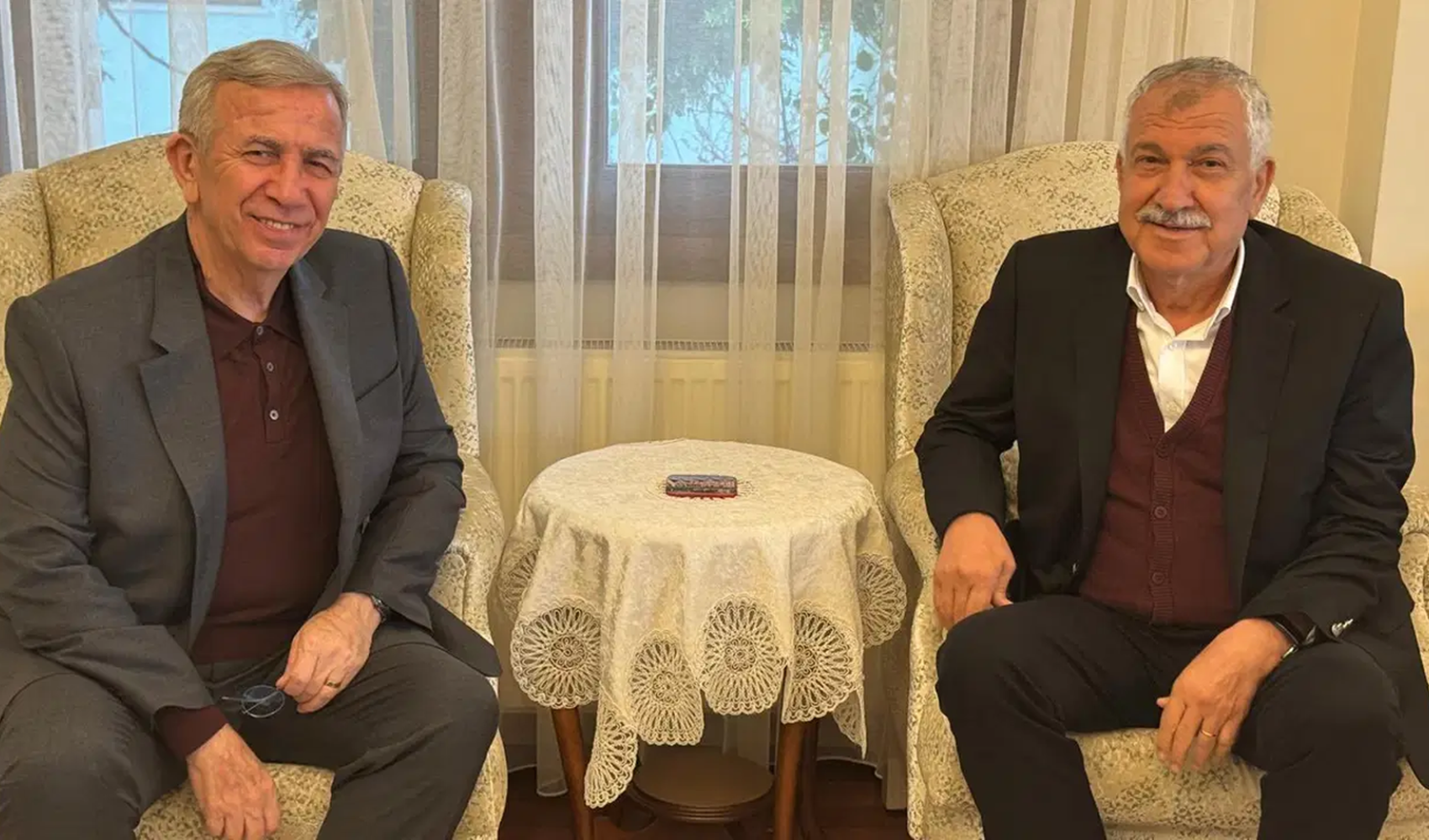 Mansur Yavaş'tan Zeydan Karalar’a ziyaret