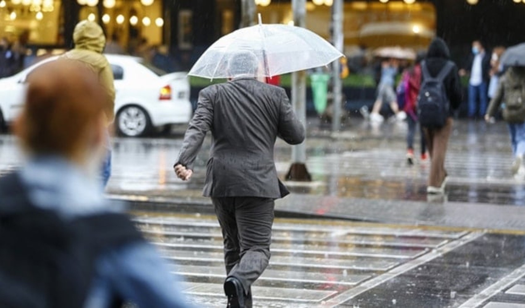 AKOM tarih vererek İstanbulluları uyardı! Termometreler 3 dereceye kadar düşecek