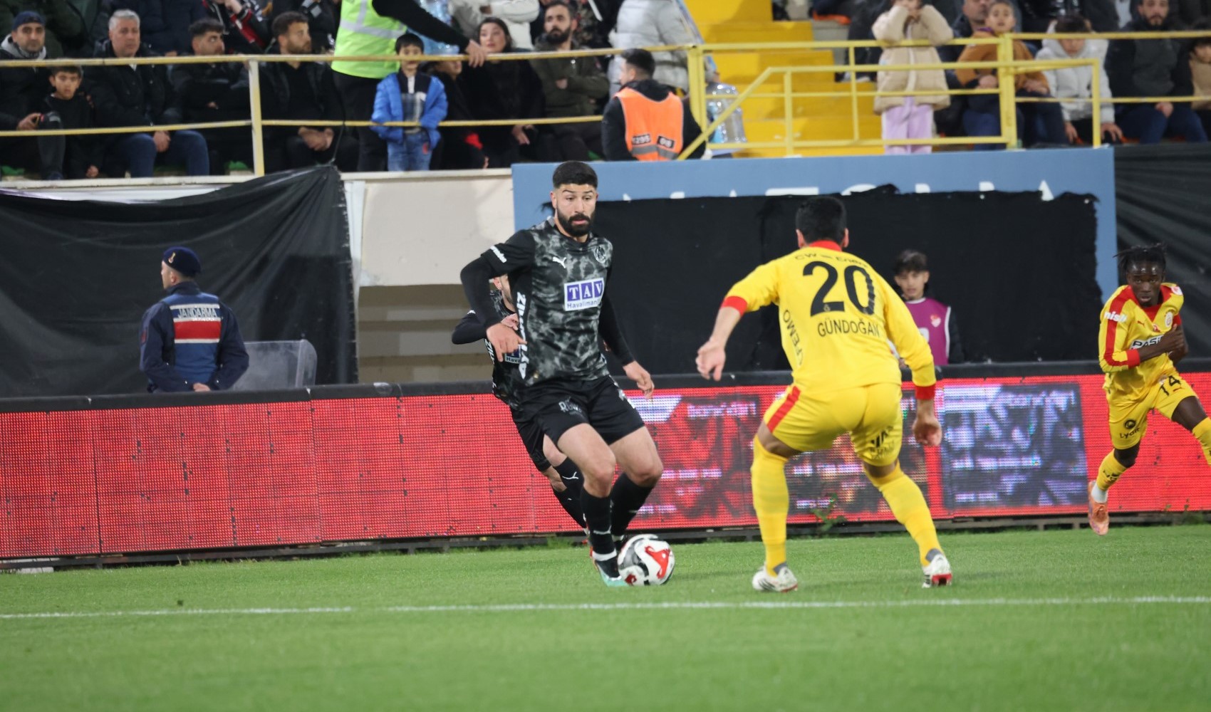 Galatasaray Ziraat Kupası'nda çeyrek finale yükseldi