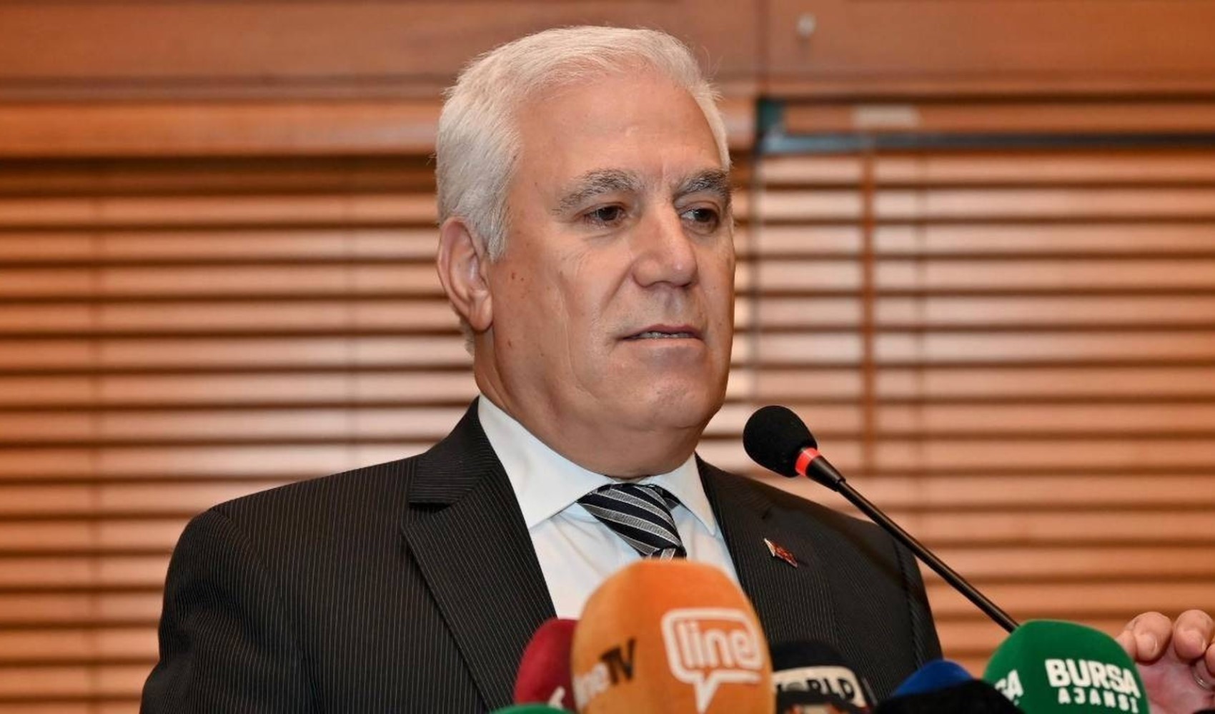 Bursa Büyükşehir Belediye Başkanı Mustafa Bozbey gözaltına alındı