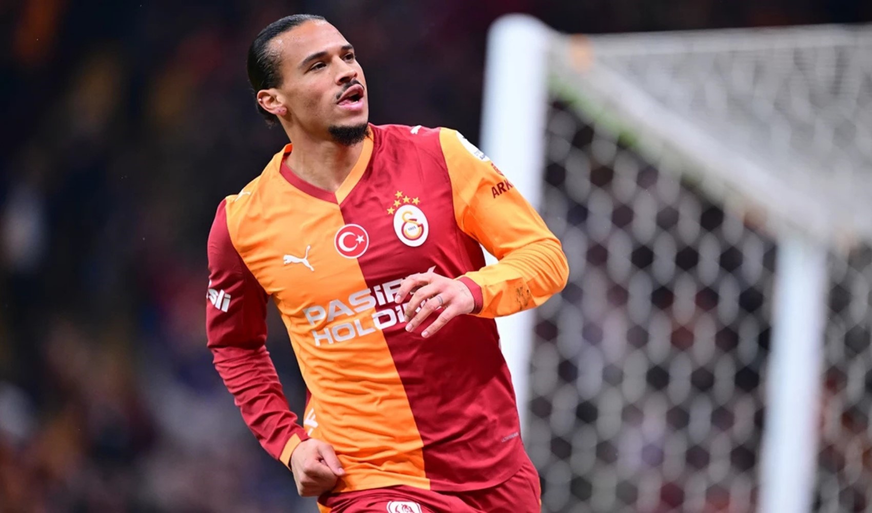 Alman taraftarlardan Galatasaraylı yıldız Leroy Sane’ye büyük tepki