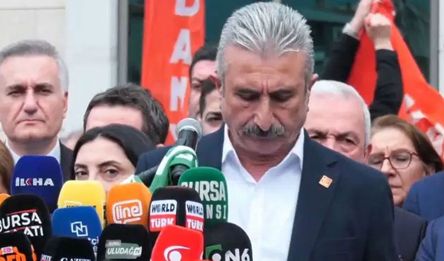 Mustafa Bozbey’in gözaltısı sonrası Bursa’da protesto çağrısı