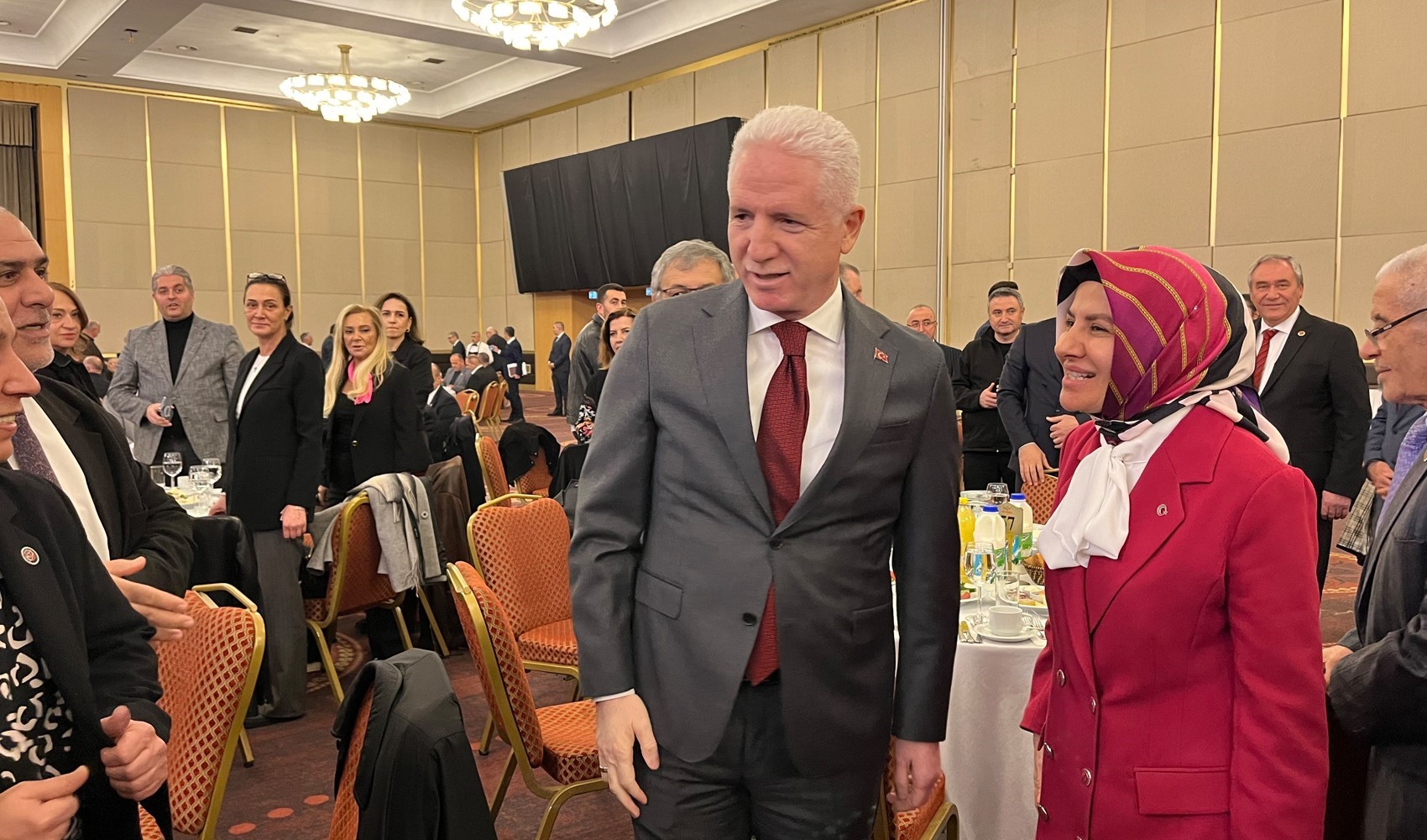 İstanbul’da 100 tane kreş 100 tane anaokulu ve 4-6 yaş Kur'an kursları yapacağız