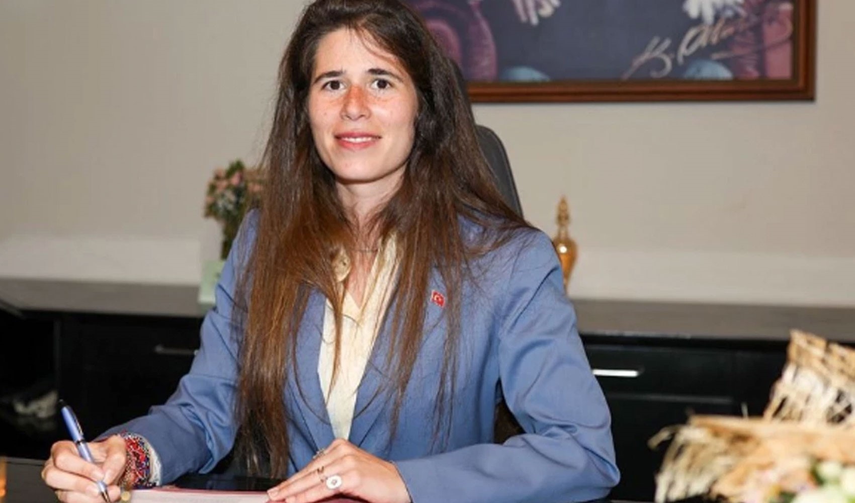 Çeşme Belediye Başkanı Lal Denizli'nin uyuşturucu testi sonucu belli oldu:Kan, idrar, saç ve tırnak örnekleriyle