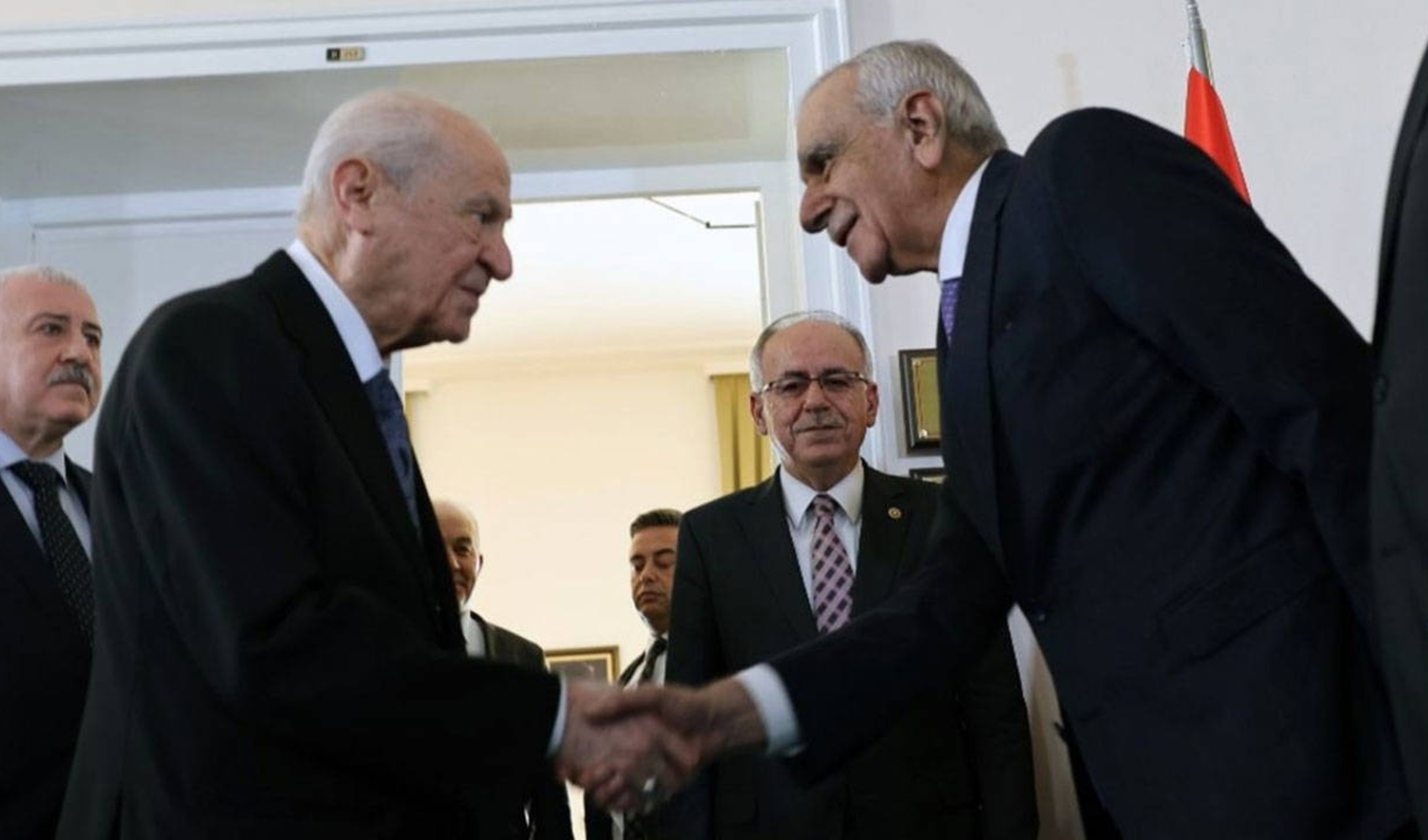 Bahçeli'yi kızdıracak karar