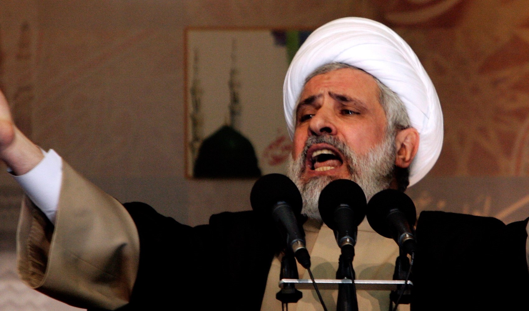 Hizbullah lideri Kasım: Düşmana teslim olmayacağız